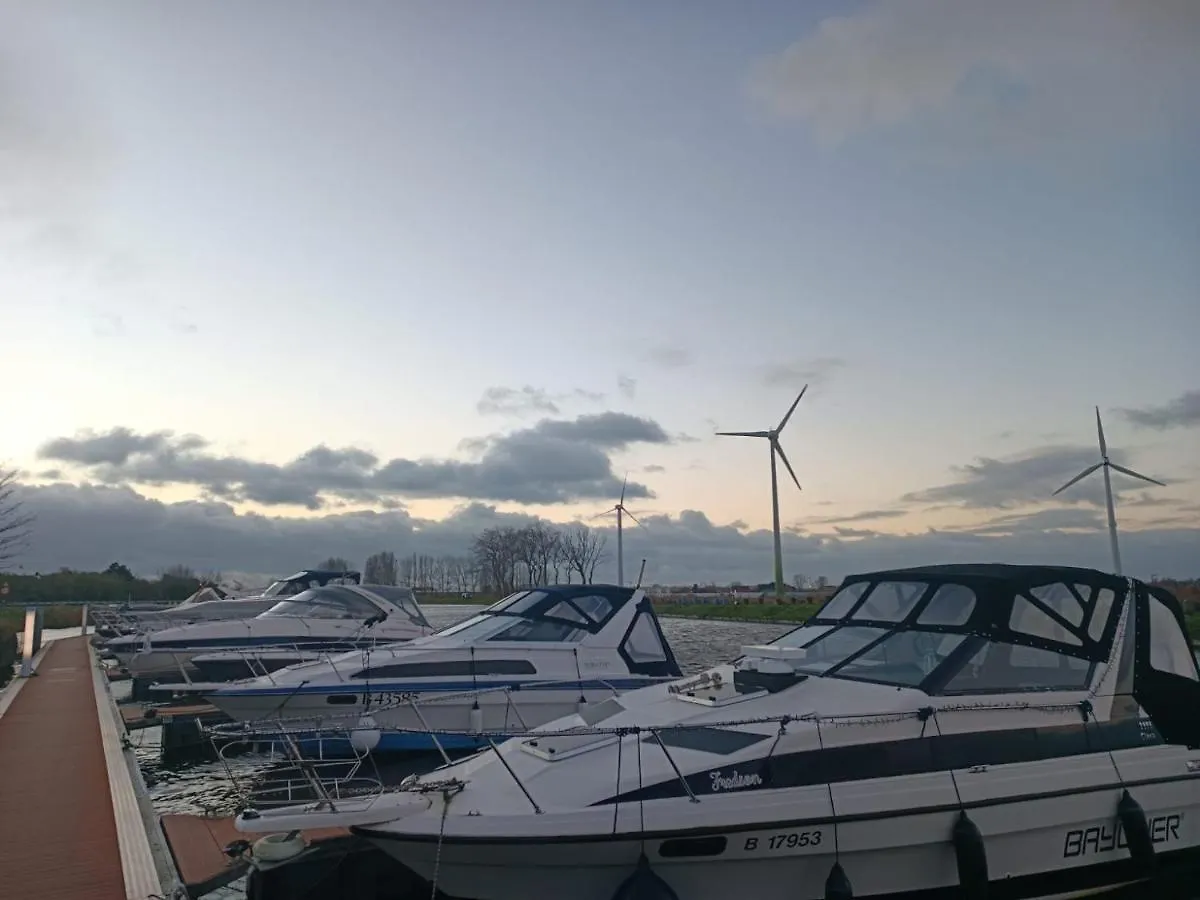 Bed and Breakfast Neptunus Nieuwpoort Bed & Breakfast