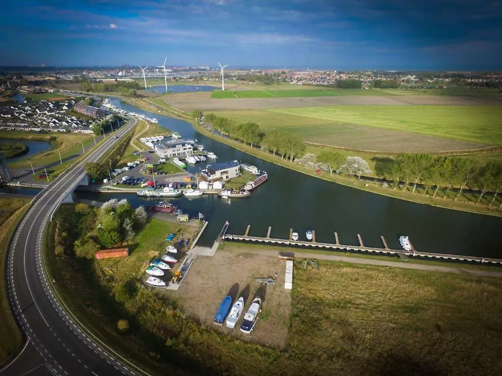 Bed and Breakfast Neptunus Nieuwpoort 2*,