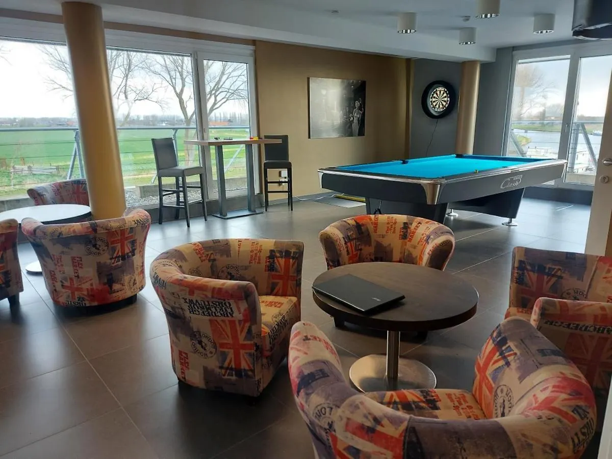 Bed & Breakfast Bed and Breakfast Neptunus Nieuwpoort