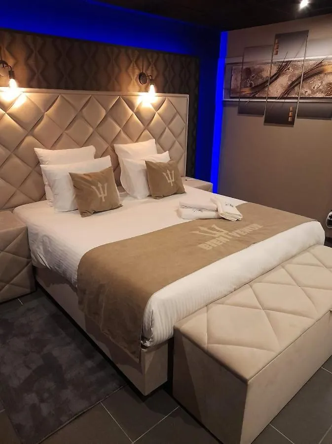 Bed and Breakfast Neptunus Nieuwpoort 2*,  Belgie